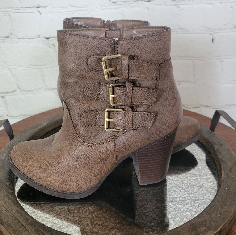 Just Fab Ankle Boots 6.5